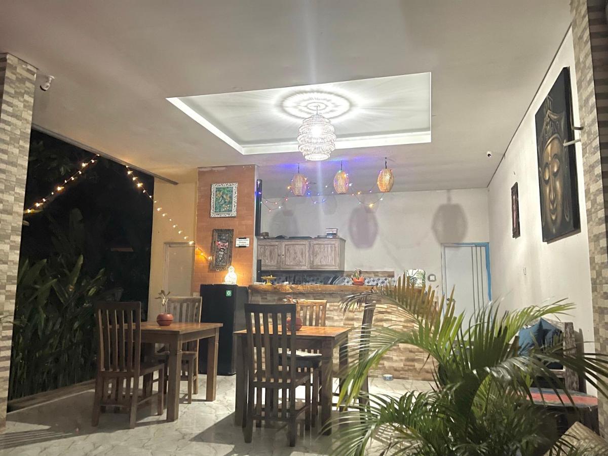 Arjuna Uluwatu Guest House Esterno foto